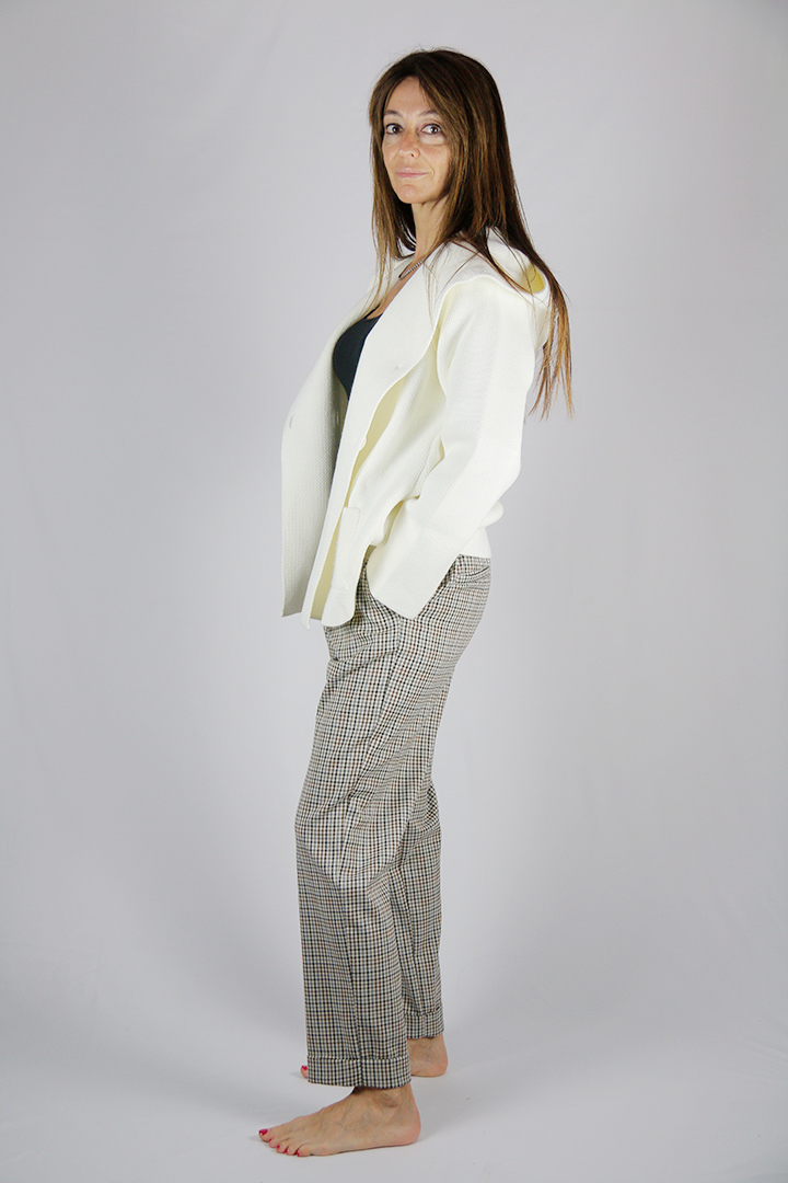 Pantalone quadrettato elasticizzato con molla dietro - immagine 4