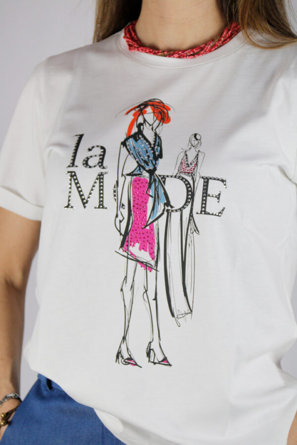 Maglietta bianca con strass - immagine 3