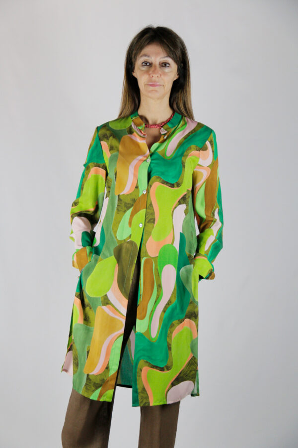 Camicia lunga in viscosa fantasia - immagine 4