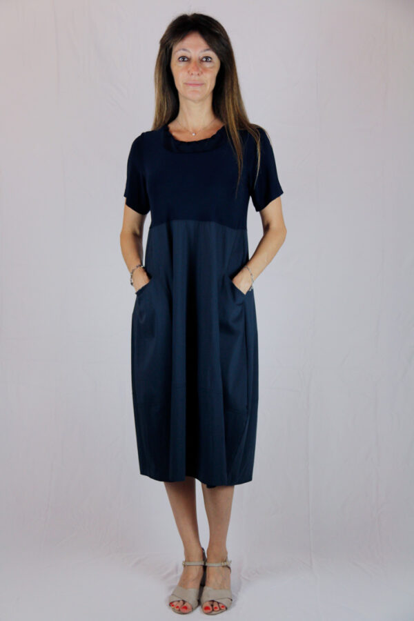 Abito Blu Elegante Versatile - immagine 2