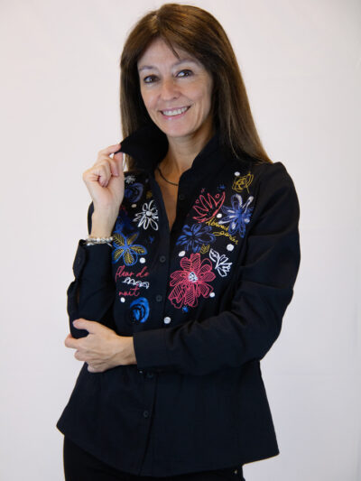 Camicia Dolcezza ricami artistici