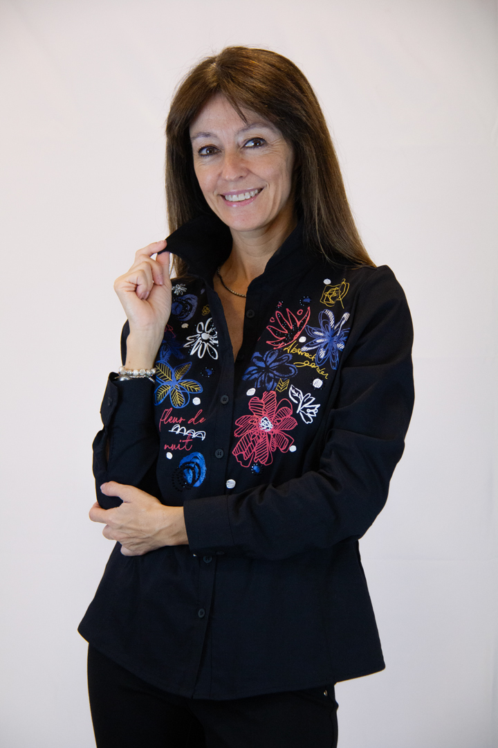 Camicia Dolcezza ricami artistici
