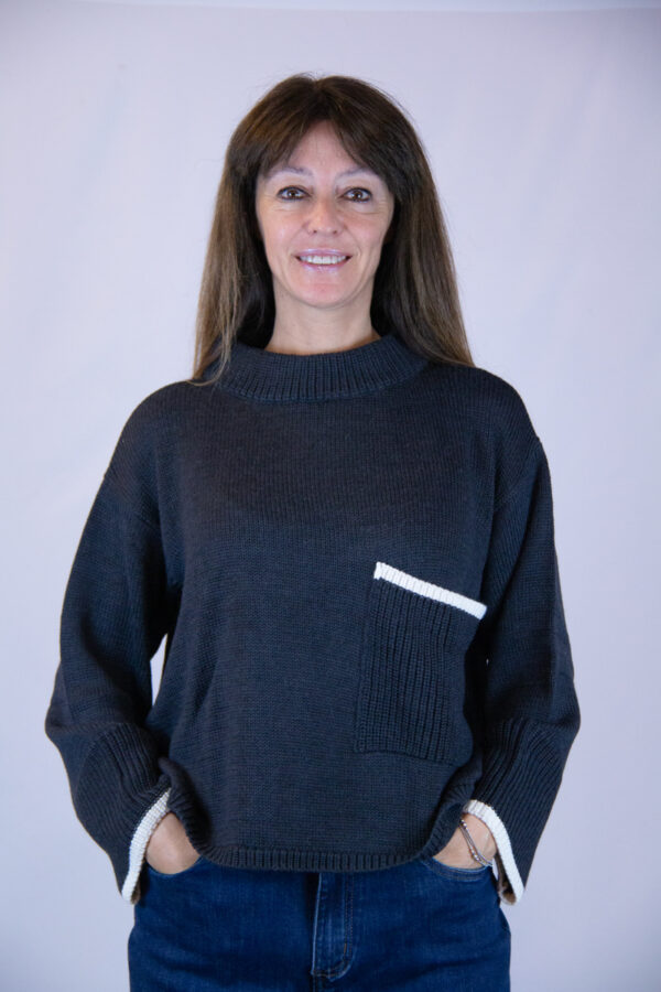 Maglia over giro collo colore grigio piombo
