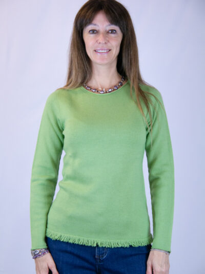 Maglia lana merinos verde prato con frange